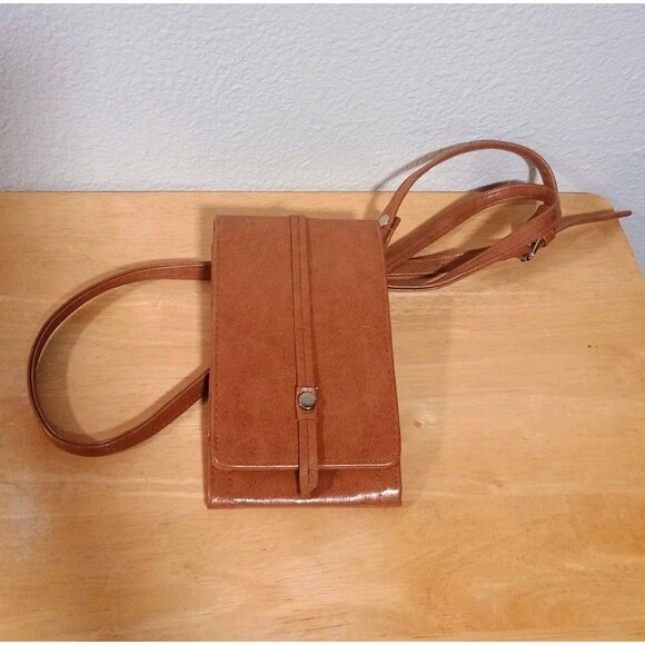 Cellie Ladies Monogram Wallet Cellphone Purse With Crossbody Strap - Picture 1 of 6